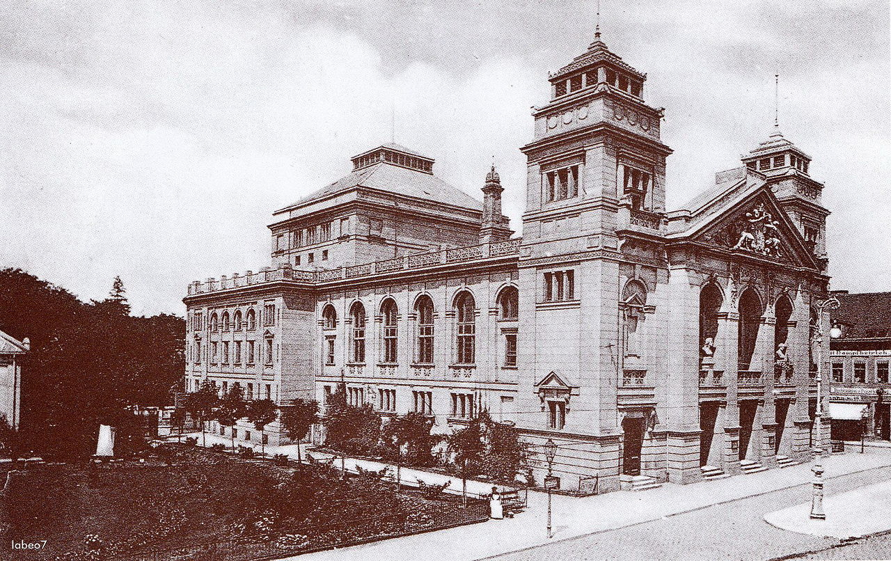 Teatr_1900